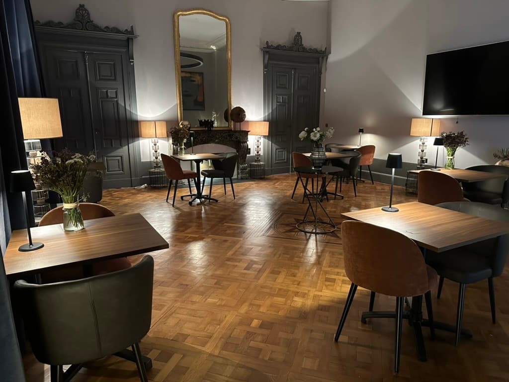 Salle à manger du château